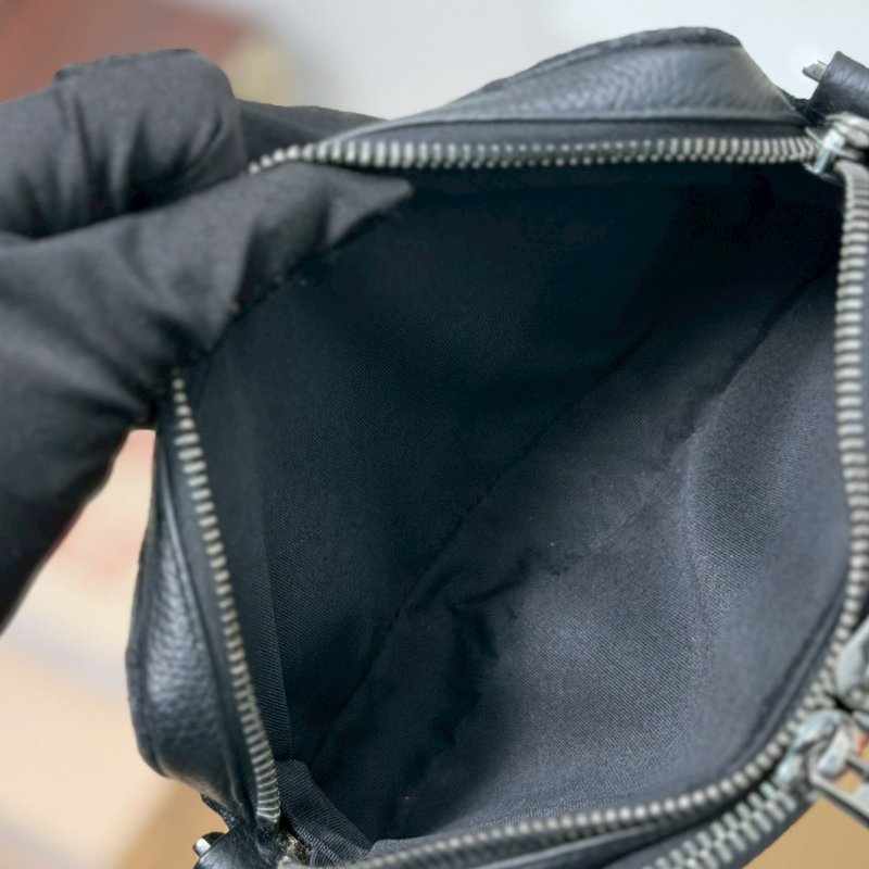 🏷Dior．Oblique 緹花相機包-16