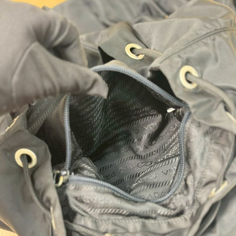 🏷Prada．降落傘尼龍單口後背包/客人寄賣-19