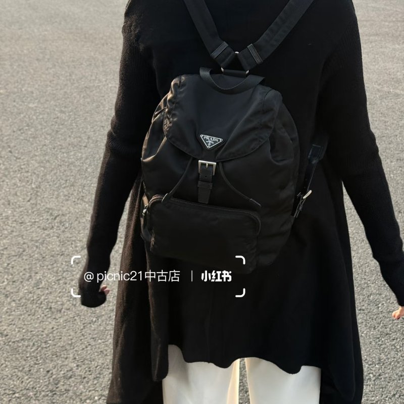 🏷Prada．降落傘尼龍單口後背包/客人寄賣-28