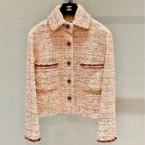 ⭐️ Chanel Jacket 外套