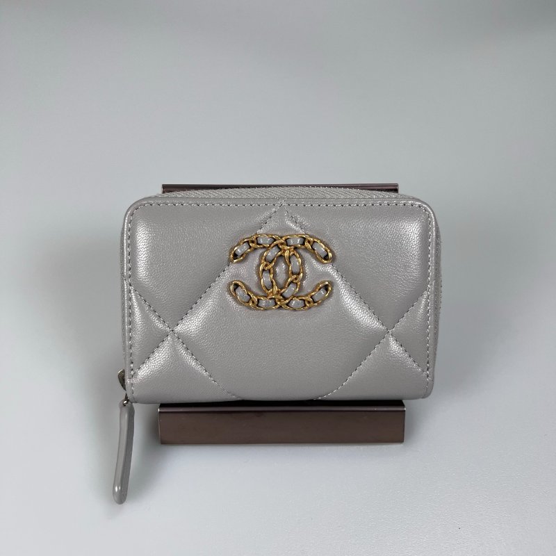 CHANEL 19拉鏈零錢包 灰色 31開-0