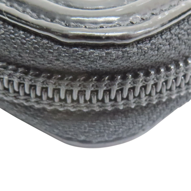 黑色漆皮 Boy 拉鍊長夾 A68912【CHANEL 香奈兒】 A68912-12