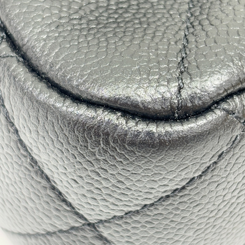 黑色 牛皮 Heart Mini Flap Bag 金扣肩背袋 【CHANEL 香奈兒 】 AS3829-10