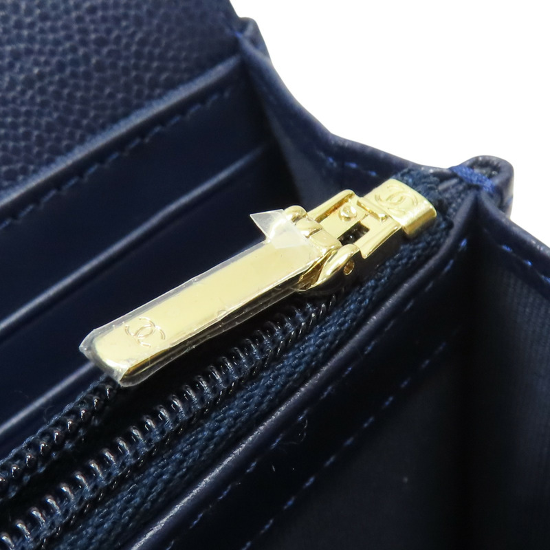 深藍色 荔枝紋牛皮 釦式長夾【CHANEL 香奈兒】 AP0241-13