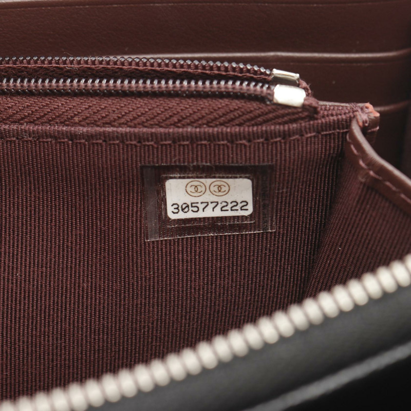 香奈兒 (CHANEL) Matelasse Chain 斜背包，粒面小牛皮，黑色，二手 CC-4