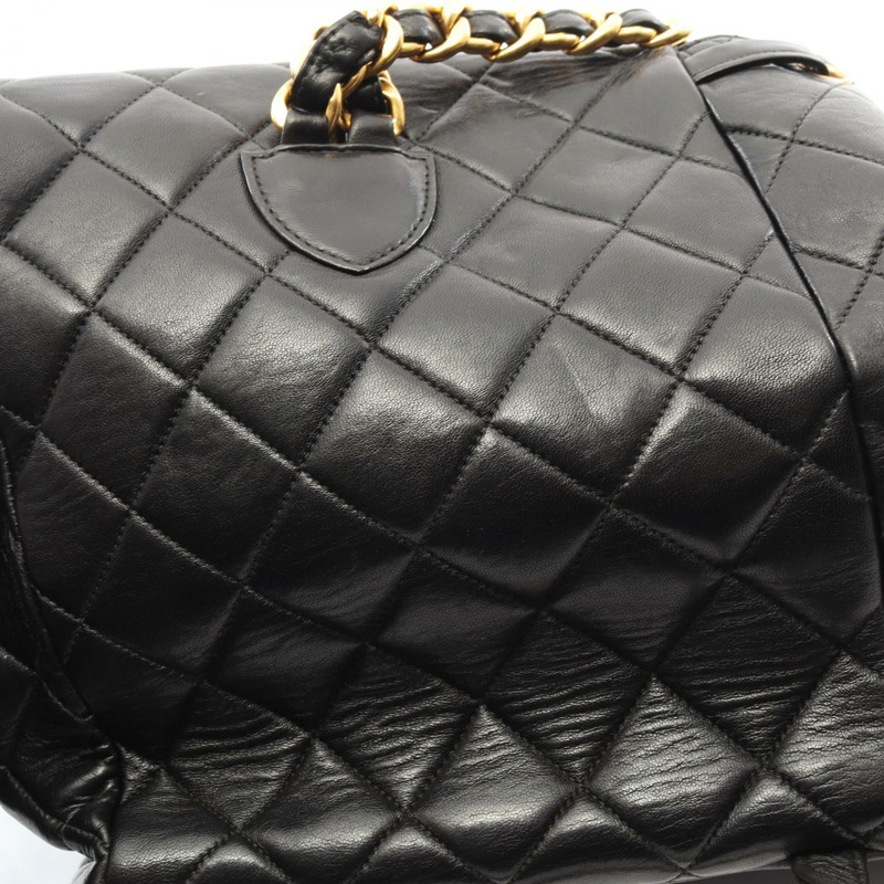 香奈兒 (CHANEL) 絎縫雙肩包，羊皮材質，黑色，二手，女款，金色五金-9