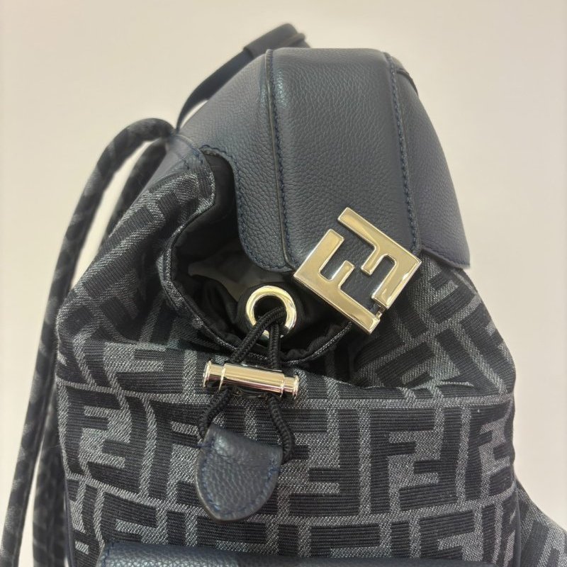 FENDI 深藍FF緹花帆布皮革掀蓋後背包-4