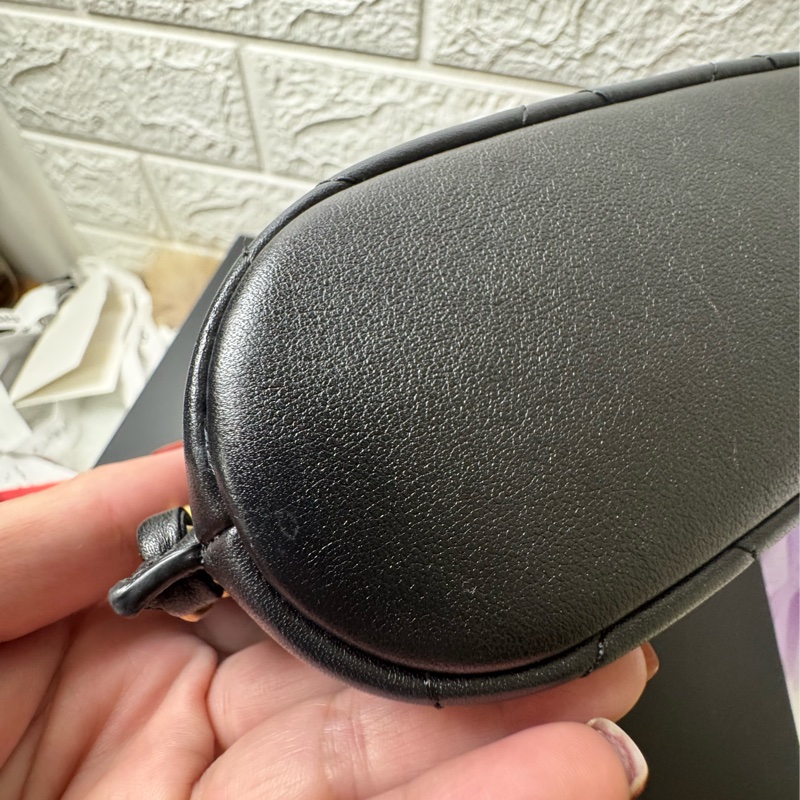 CHANEL 牛黑金 HOBO-11