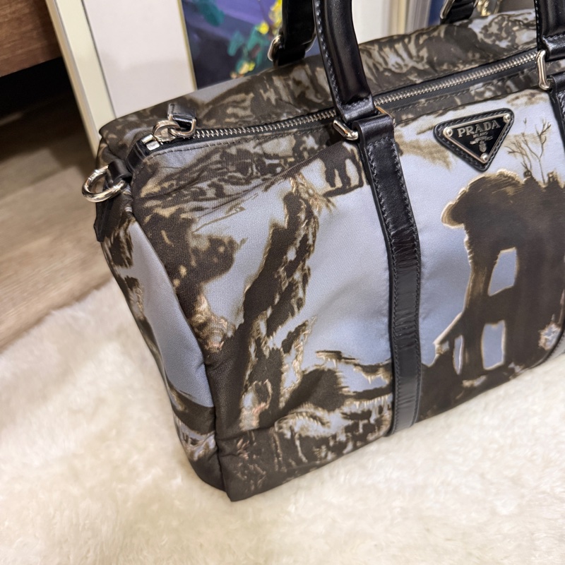 99新✨專櫃款七萬多Prada經典黑色尼龍 藝術系列 防磨防潑水 超輕的降落傘布 斜背包 keep all、speedy、波士頓-15