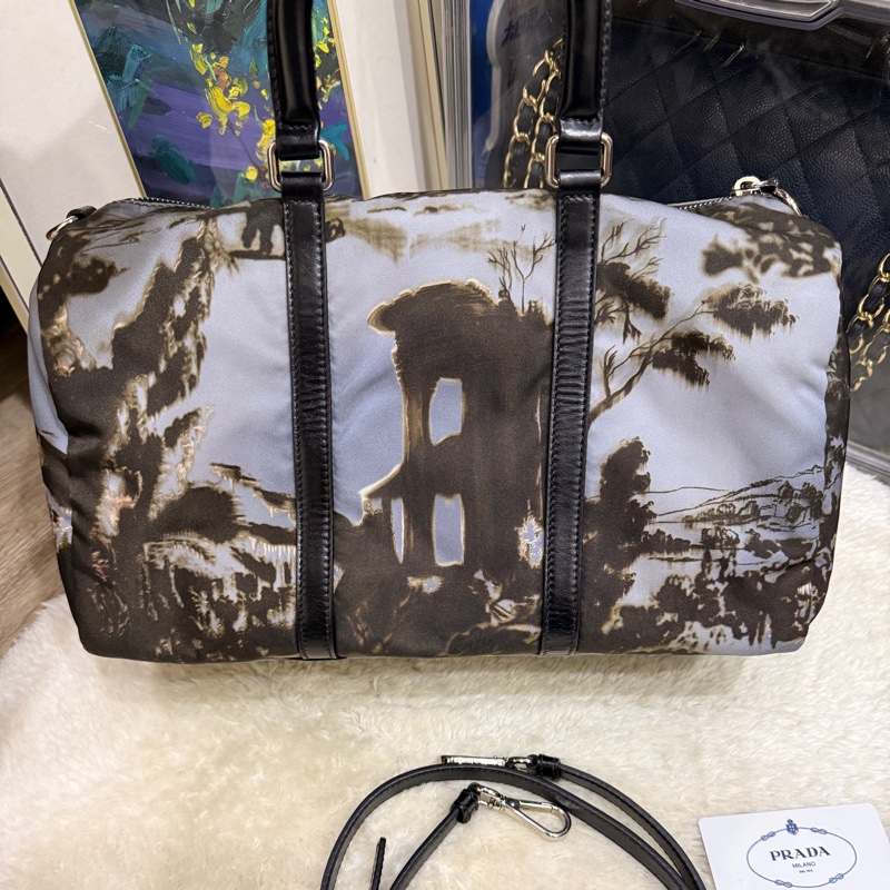 99新✨專櫃款七萬多Prada經典黑色尼龍 藝術系列 防磨防潑水 超輕的降落傘布 斜背包 keep all、speedy、波士頓-26