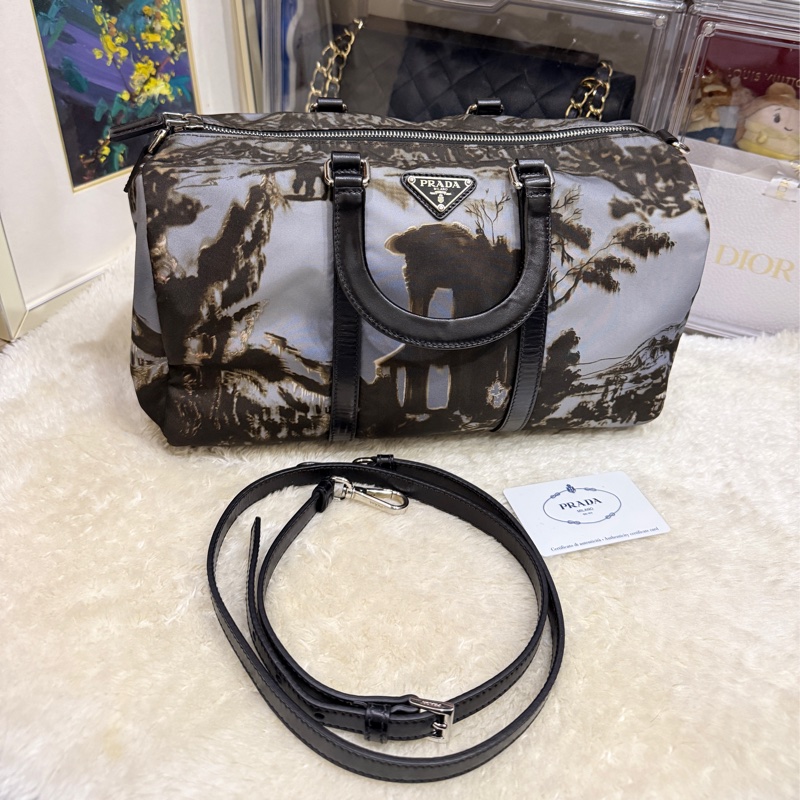 99新✨專櫃款七萬多Prada經典黑色尼龍 藝術系列 防磨防潑水 超輕的降落傘布 斜背包 keep all、speedy、波士頓-31