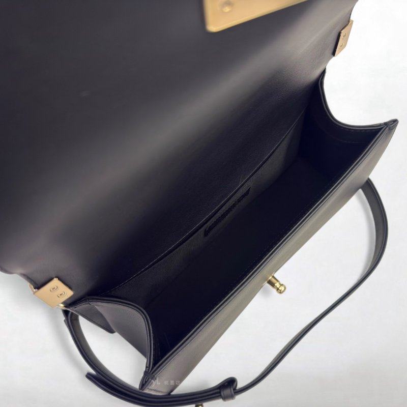 Chanel BOY25黑牛皮淡金釦肩背包A67086-4