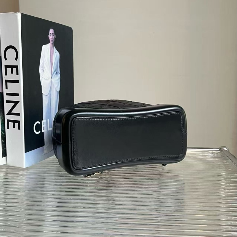 CHANEL/香奈兒 小號流浪雙肩包 黑色銀扣菱格牛皮 鴛鴦鏈條，尺寸：23*22.5 晶片款 好價🉐️-5