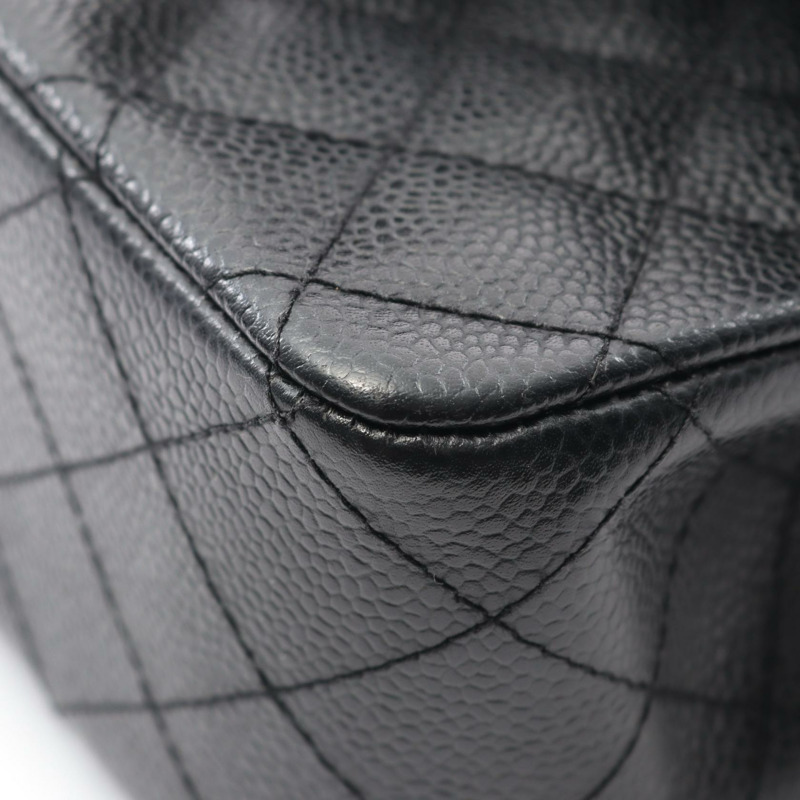 香奈兒迷你絎縫鏈條肩背包，粒面小牛皮，黑色，二手，女士，帶五金配件-5