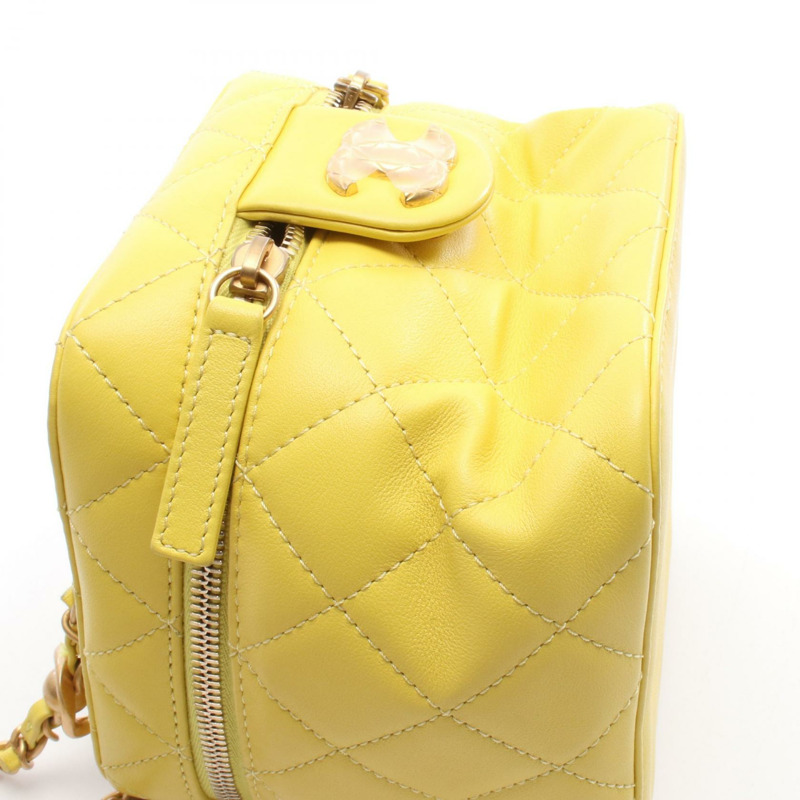 香奈兒 (CHANEL) 絎縫鏈條斜挎包，黃色皮革，金色五金，二手，女士 CC-5
