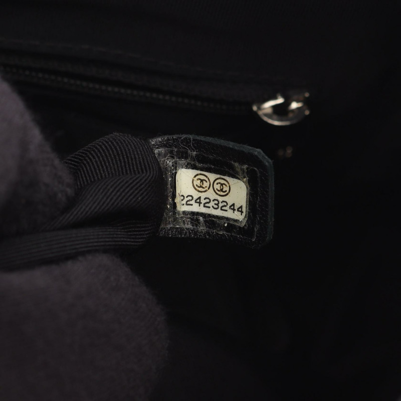 香奈兒 V 字縫線人字紋雙肩包 A91121 羊皮 黑色 二手-4