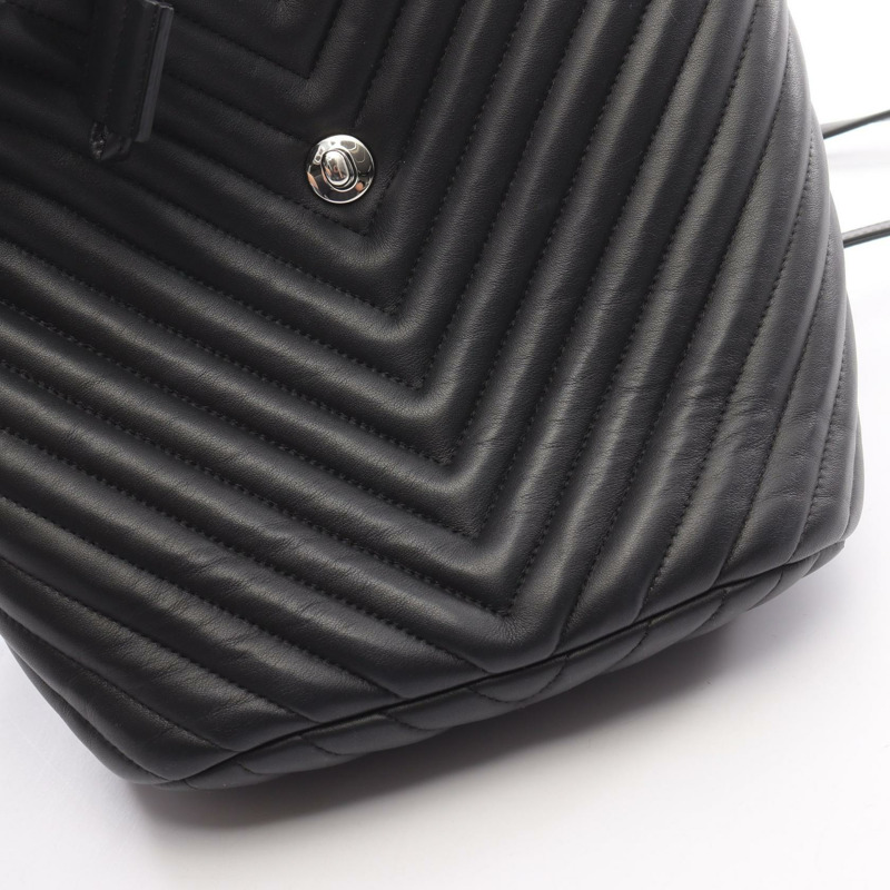 香奈兒 V 字縫線人字紋雙肩包 A91121 羊皮 黑色 二手-5