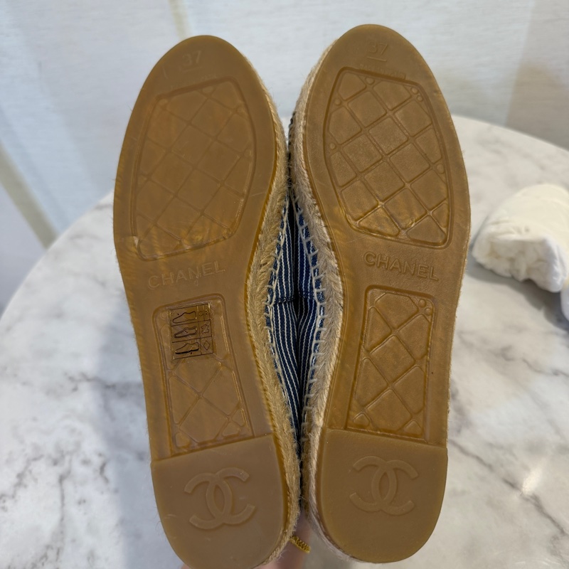 Chanel 藍白條紋帆布拼黑牛皮草編鞋G29762-15