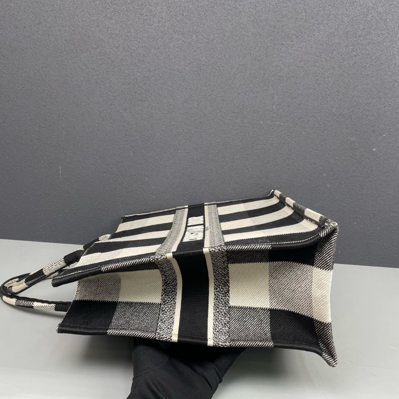 Dior迪奧 黑白格紋book tote大號托特包-2