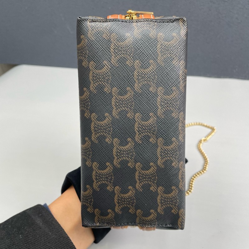 Celine 凱旋門老花貝殼鏈條包-13