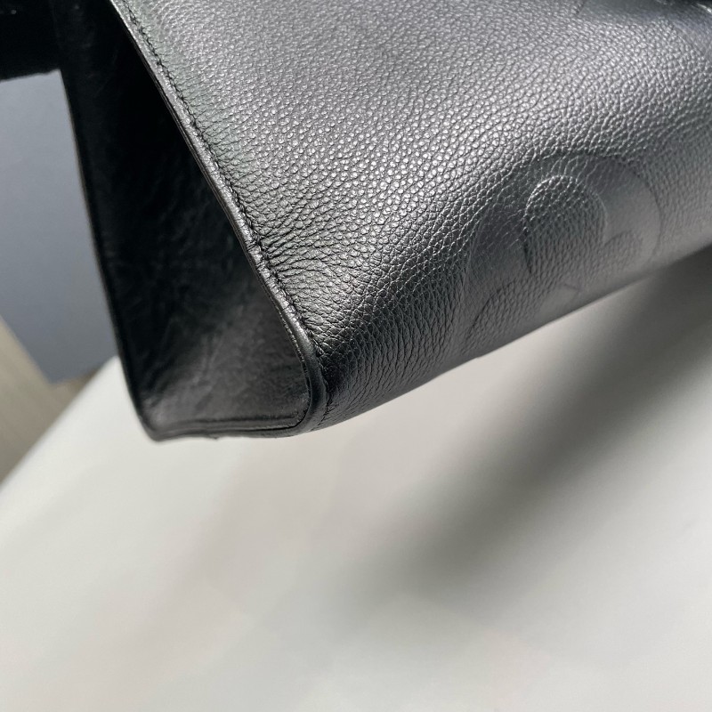 LV 黑色全皮壓花大號onthego托特包-17