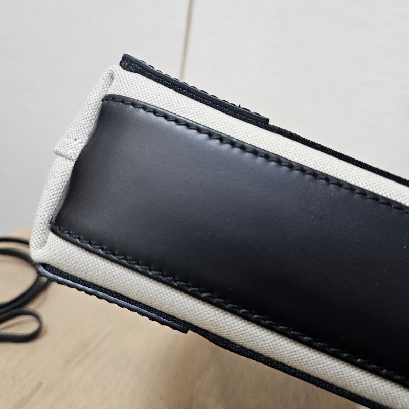 [甜價出❣️別猶豫呀！]  Balenciaga米白帆布NavyCabasXS手提斜背包-6