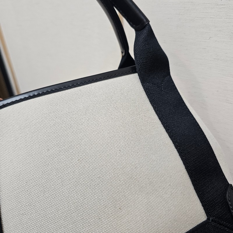 [甜價出❣️別猶豫呀！]  Balenciaga米白帆布NavyCabasXS手提斜背包-11