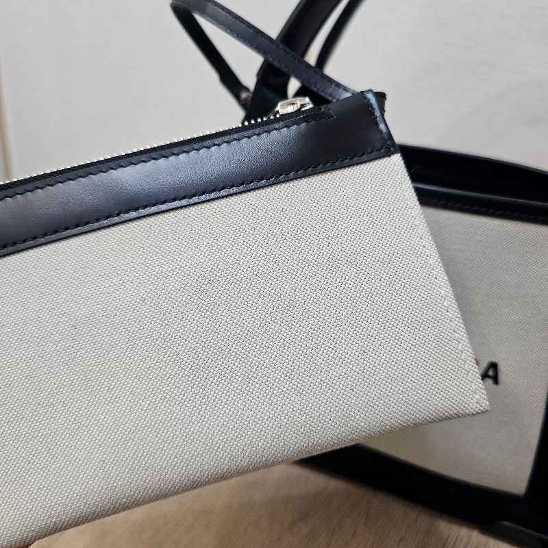 [甜價出❣️別猶豫呀！]  Balenciaga米白帆布NavyCabasXS手提斜背包-26