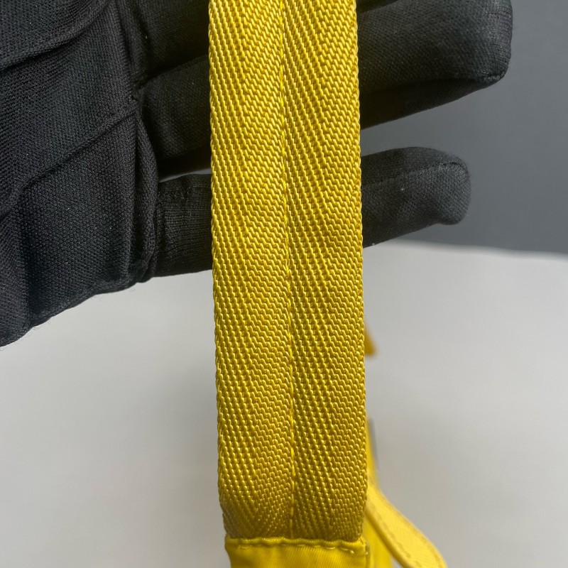 Prada黃色尼龍布Hobo肩背包-18