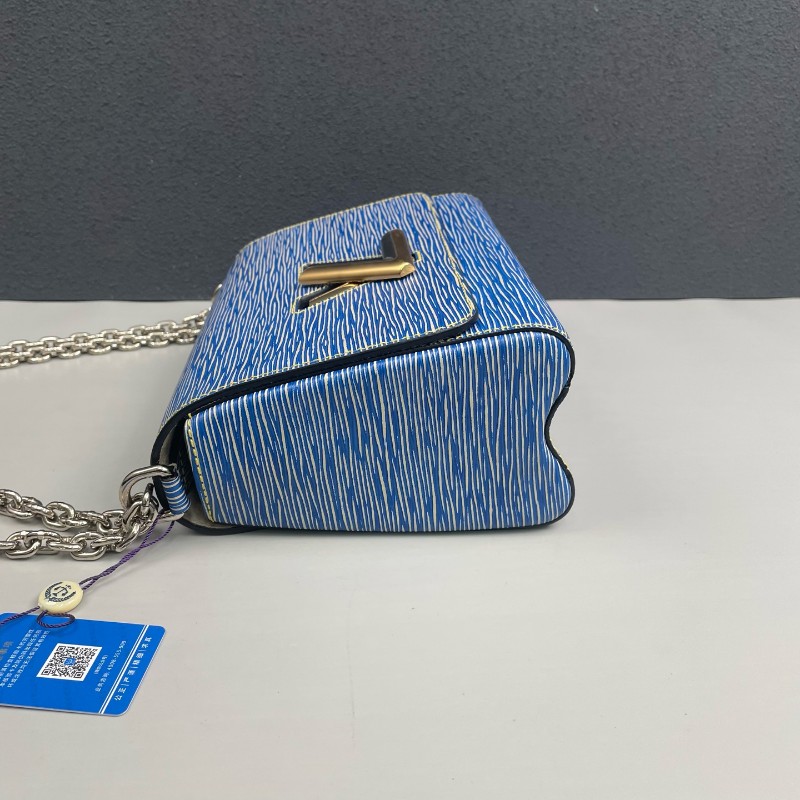 LV 藍色epi水波纹中號Twist鏈條包-2