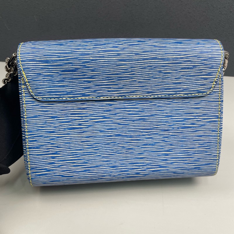 LV 藍色epi水波纹中號Twist鏈條包-10