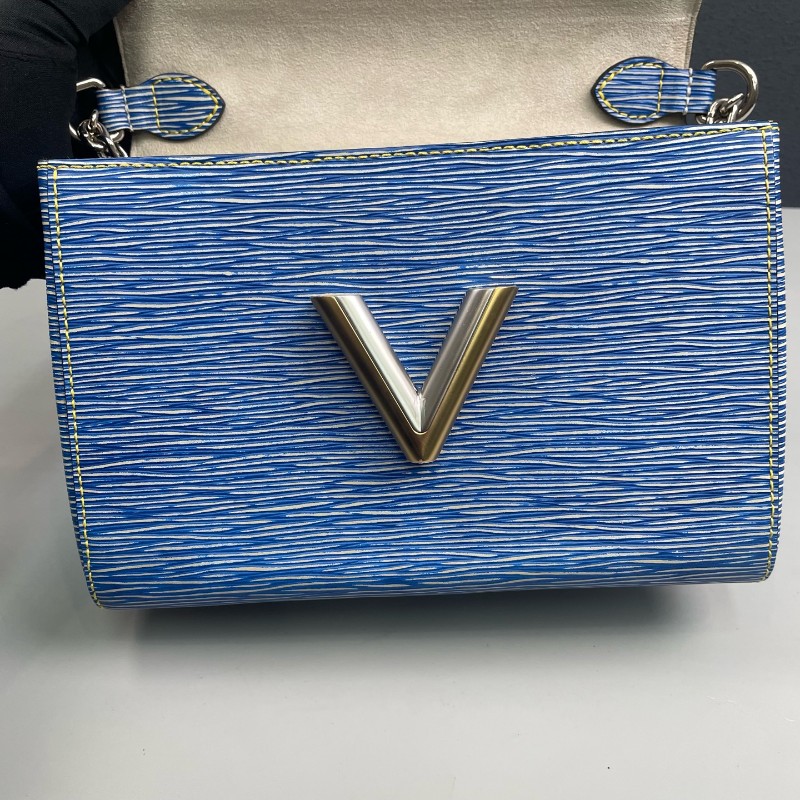 LV 藍色epi水波纹中號Twist鏈條包-17