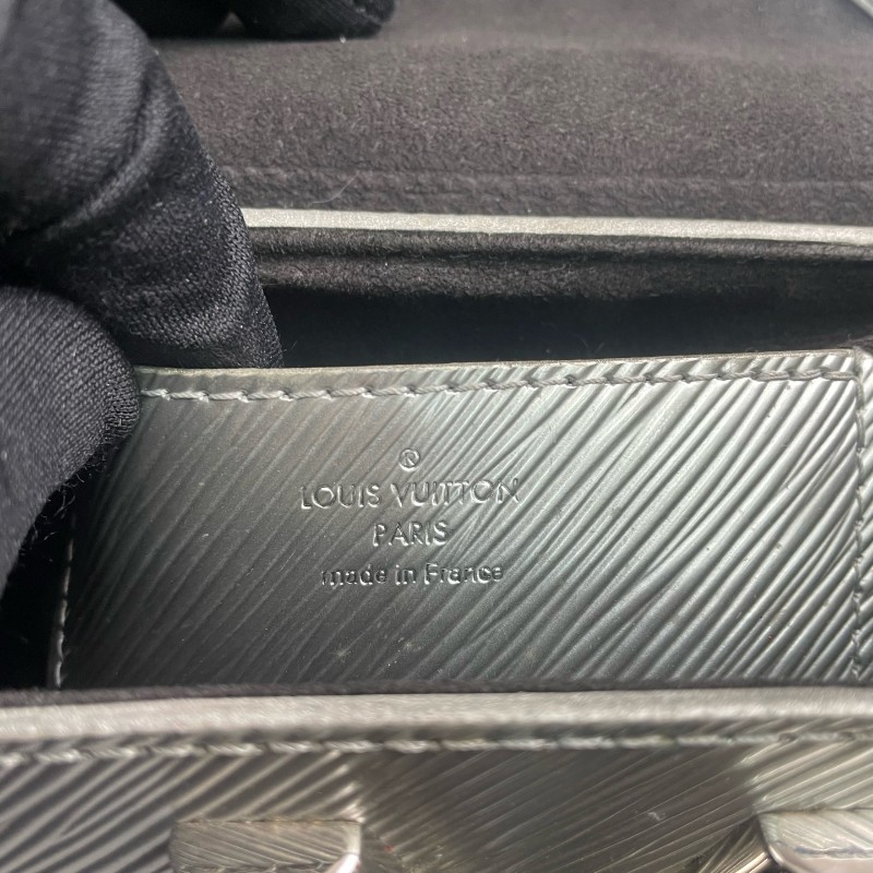 LV路易威登 銀色epi水波紋小號twist鏈條包-12