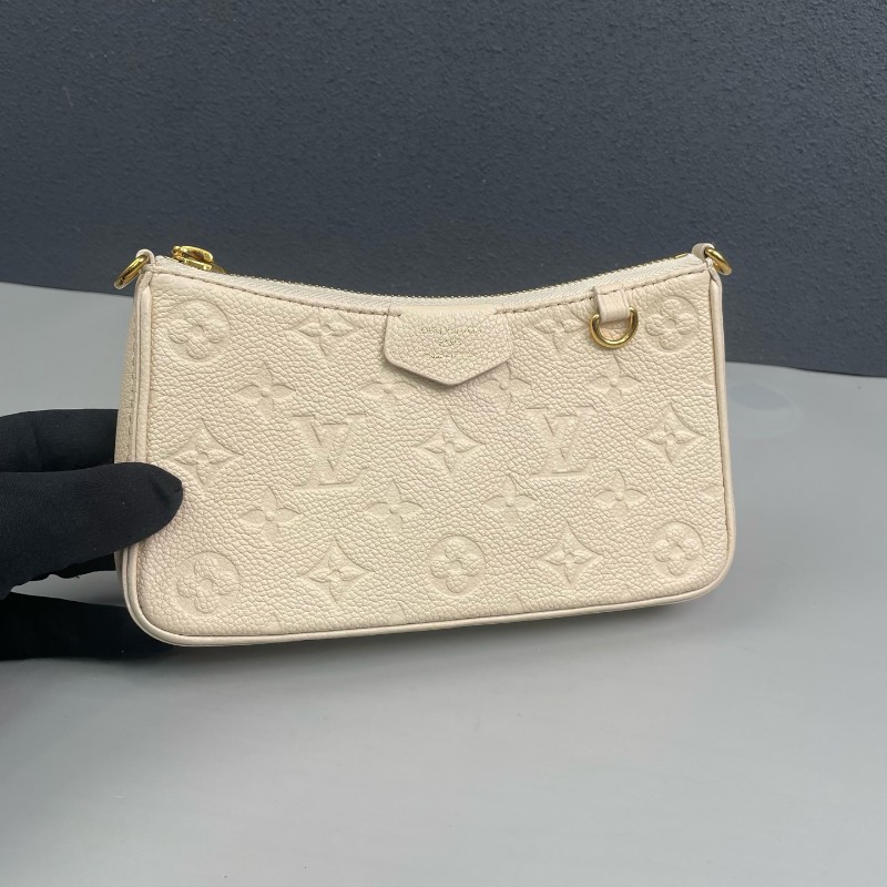 LV路易威登 奶白色全皮壓花Easy Pouch On Strap 肩背包-5