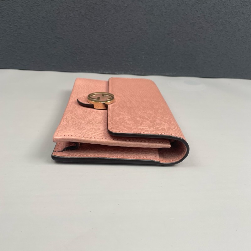 Gucci 粉色全皮風琴woc鏈條包-3