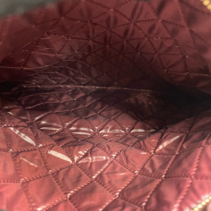 Chanel香奈兒 黑金荔枝牛皮手拿包-8