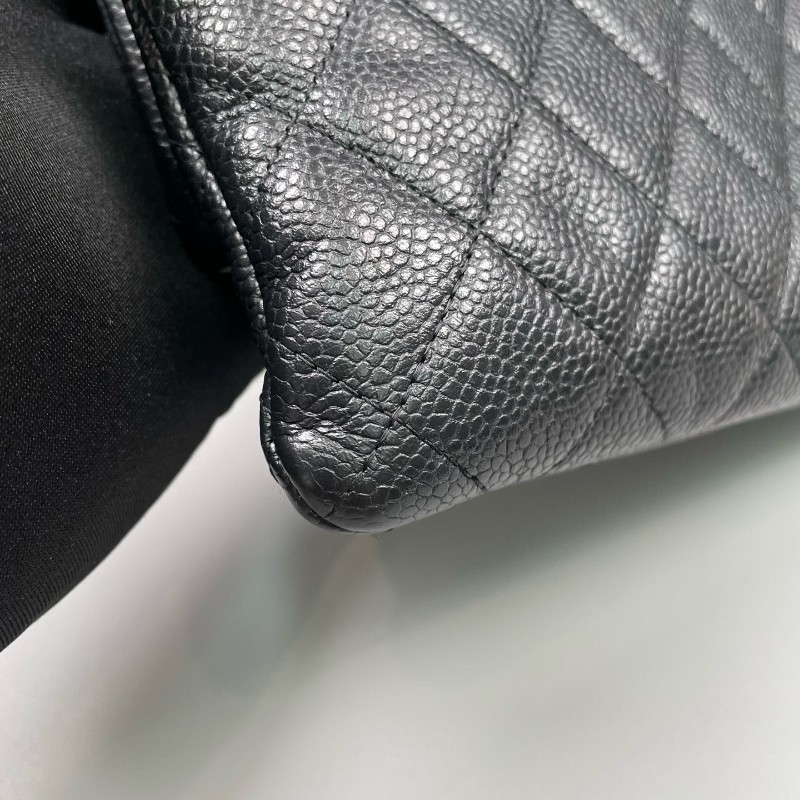 Chanel香奈兒 黑金荔枝牛皮手拿包-22