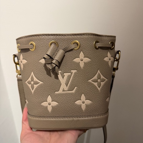 lv斑鳩灰水桶包小號（晶片款）