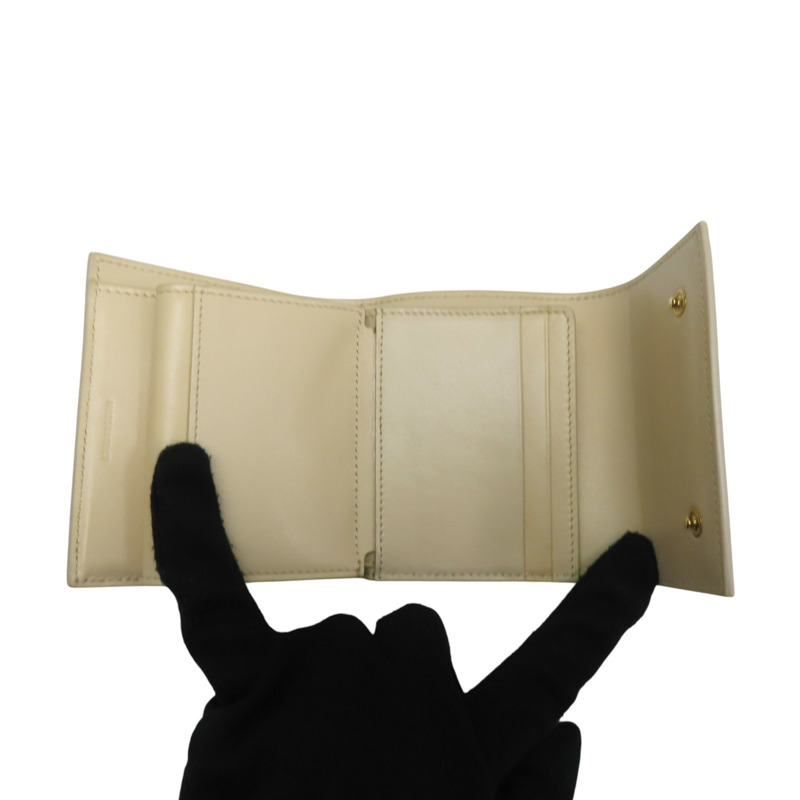 杏色 牛皮 金扣 三折短夾 10B573BEL【CELINE 賽琳】 10B573BEL-5