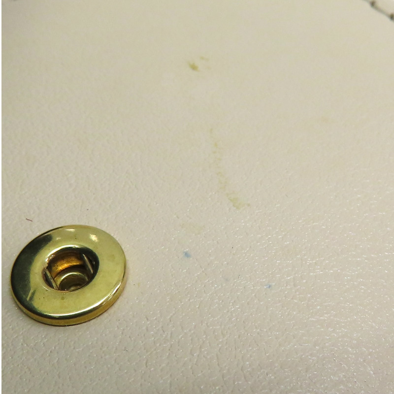 杏色 牛皮 金扣 三折短夾 10B573BEL【CELINE 賽琳】 10B573BEL-15