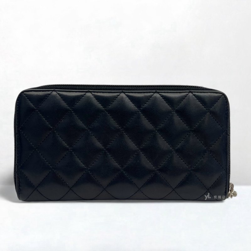 CHANEL 黑色羊皮雙C康朋拉鍊長夾A50078-3