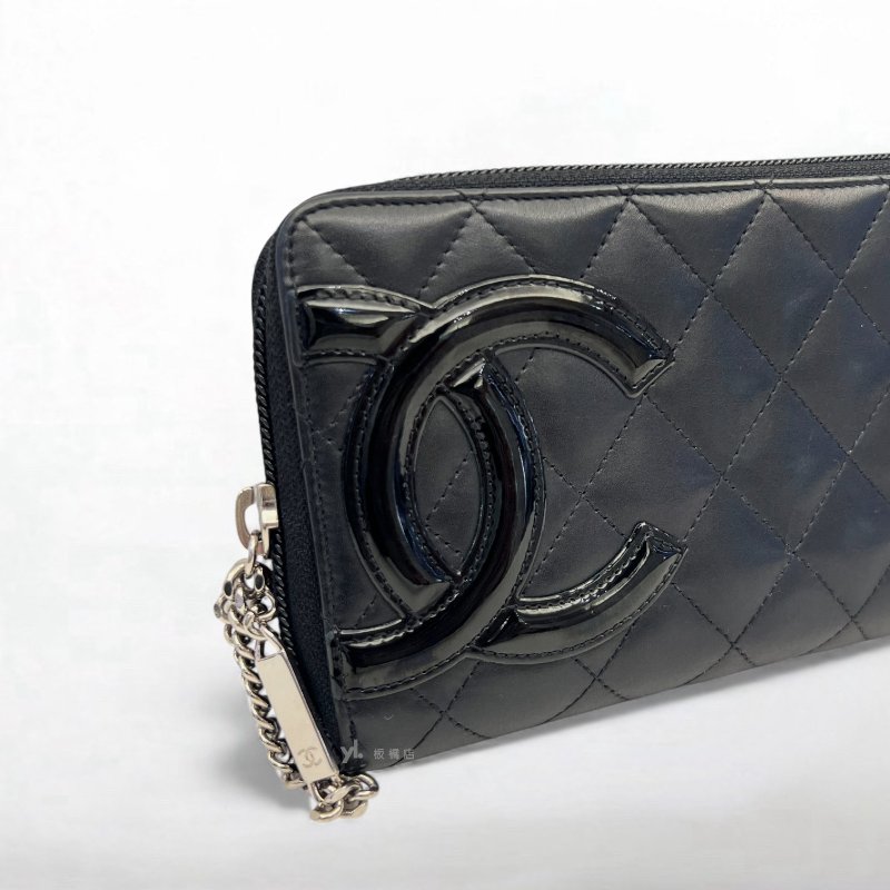 CHANEL 黑色羊皮雙C康朋拉鍊長夾A50078-7