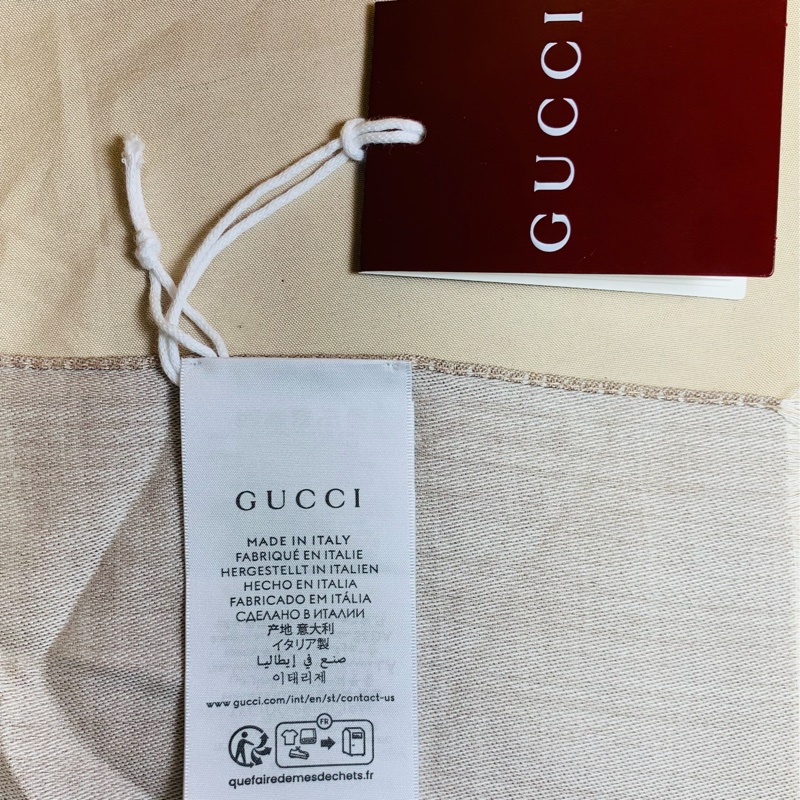 ‼️全台最甜 全新含吊牌 Gucci 古馳 燕麥老花滿版雙色圍巾 披肩-9