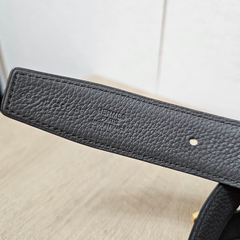 [ 愛馬仕經典款❣️] Hermes 黑Box皮積雨雲灰Togo皮金釦雙面用皮帶-10