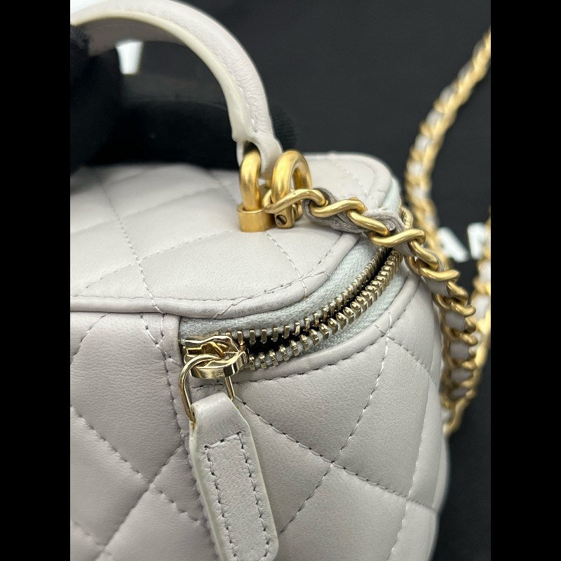 Chanel 灰色全皮化妝盒 斜背包-9