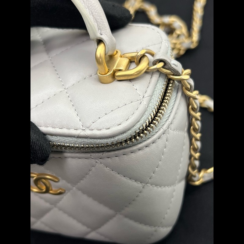 Chanel 灰色全皮化妝盒 斜背包-11