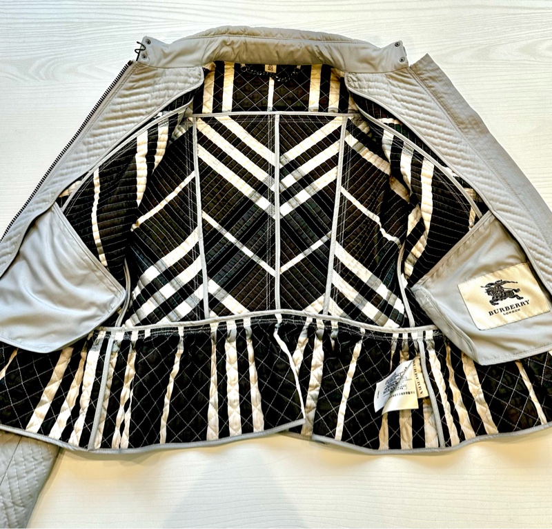 Burberry 菱格外套-9