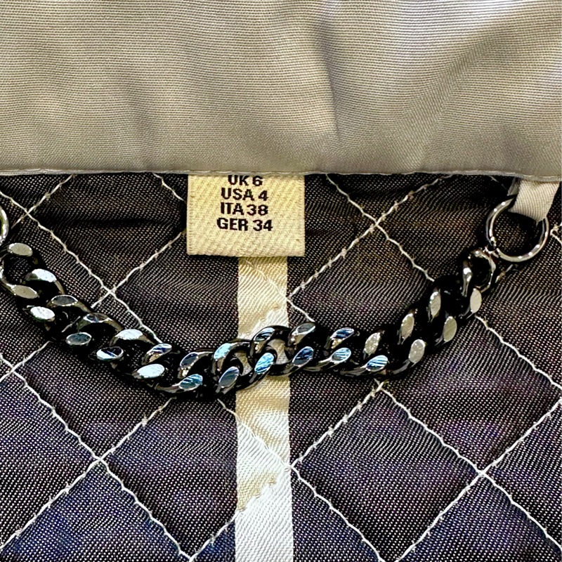 Burberry 菱格外套-15