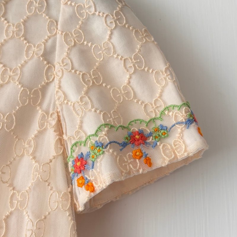 ::GUCCI:: 10號童裝 裸膚色 花朵刺繡 浪漫可愛小洋裝 女童洋裝-7