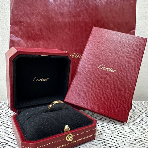 Cartier LOVE系列18K金色戒指
